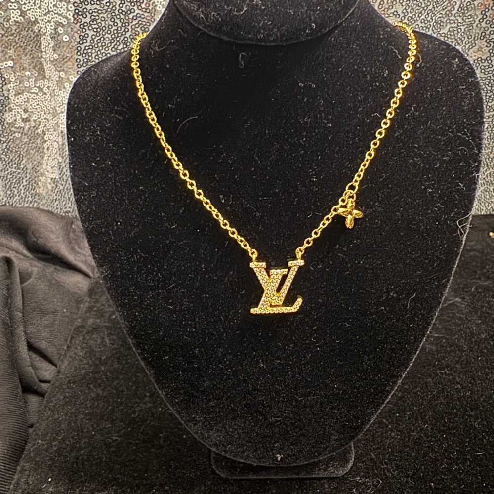 Louis Vuitton LV Crystal Studded Floral Gold Pendant Necklace